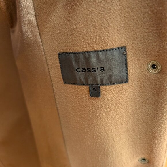 Long coat - Picture 3 of 3